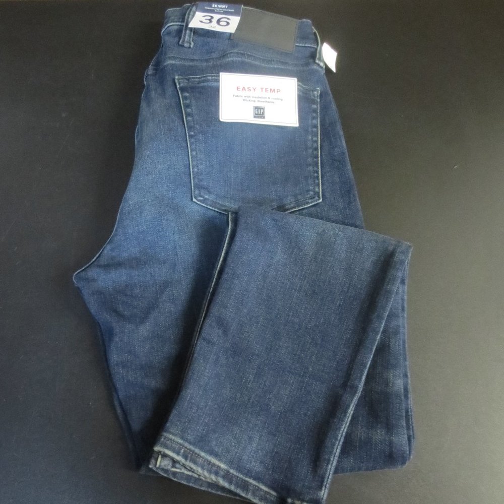 GAP EASY TEMP MEN'S SKINNY JEANS - SIZE 36/32